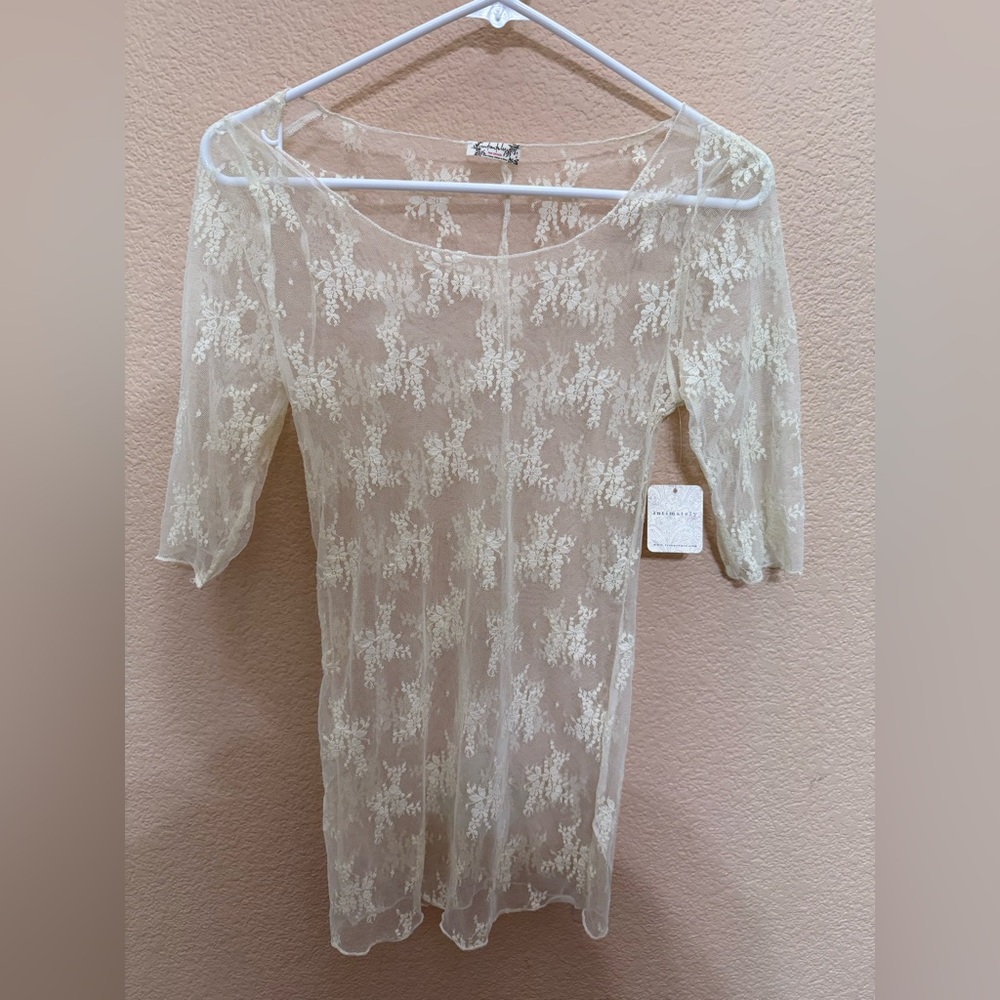 Free people Sheer Lace shirt with Floral Pattern